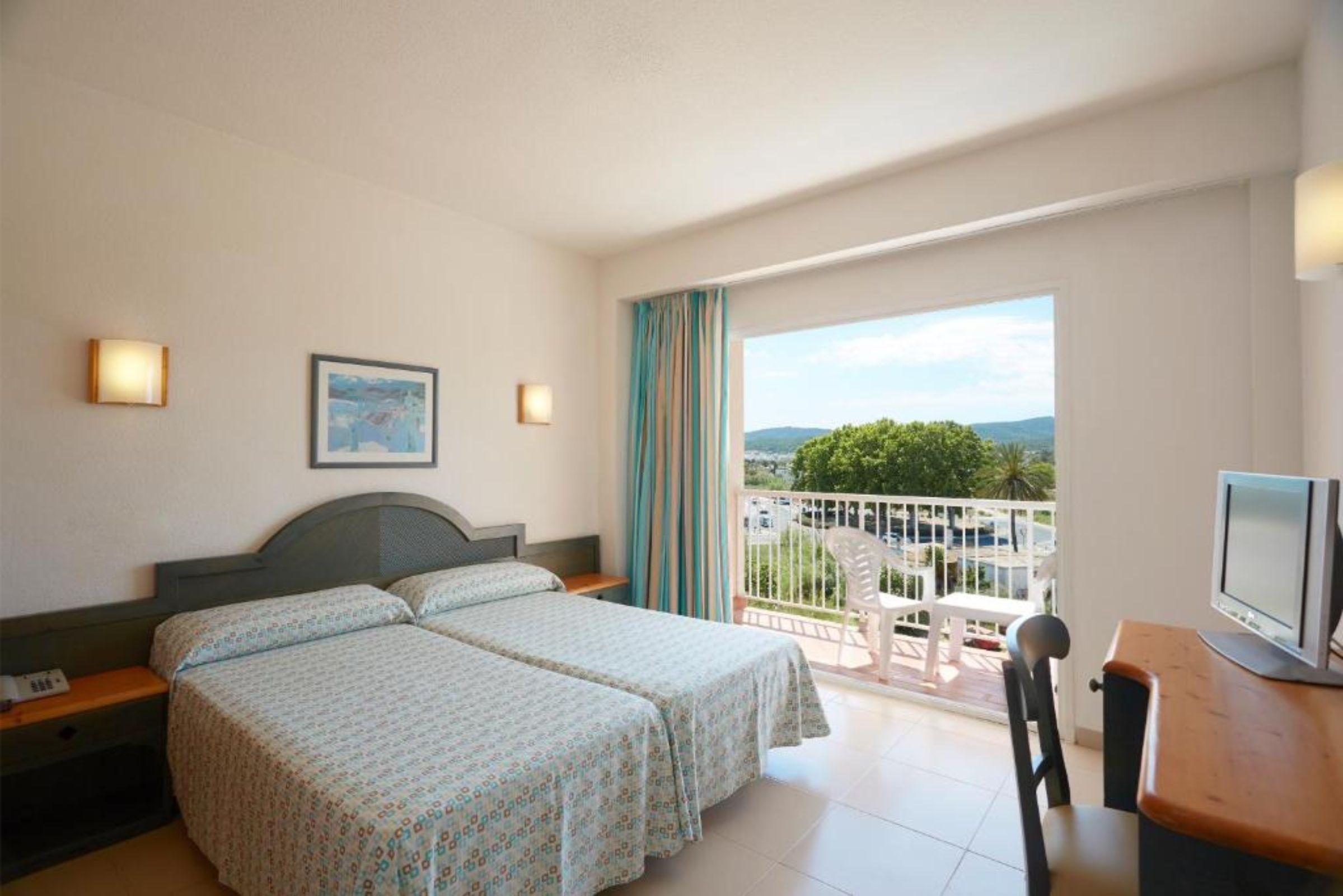Invisa Hotel Es Pla - Adults Only San Antonio  Bagian luar foto