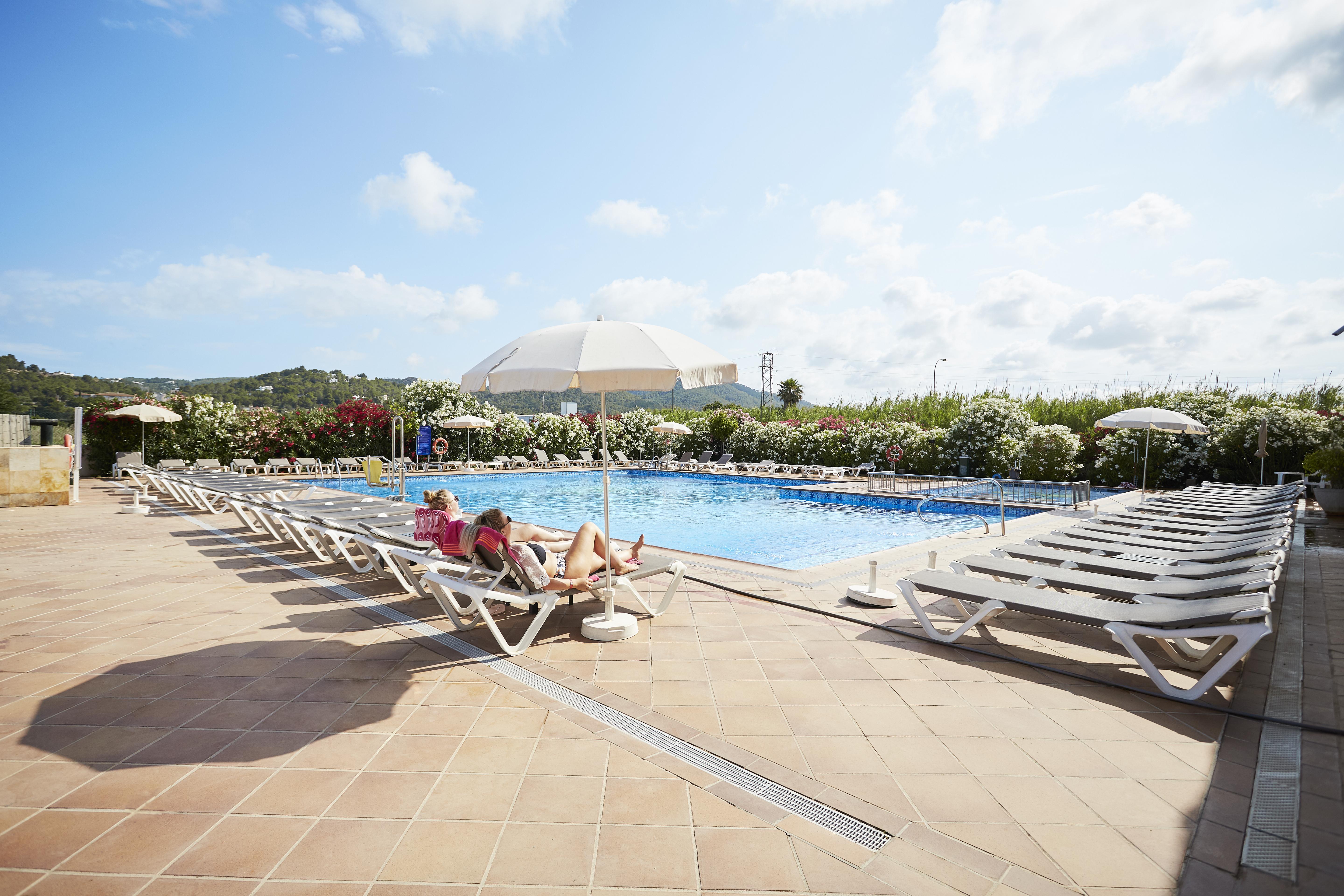 Invisa Hotel Es Pla - Adults Only San Antonio  Bagian luar foto
