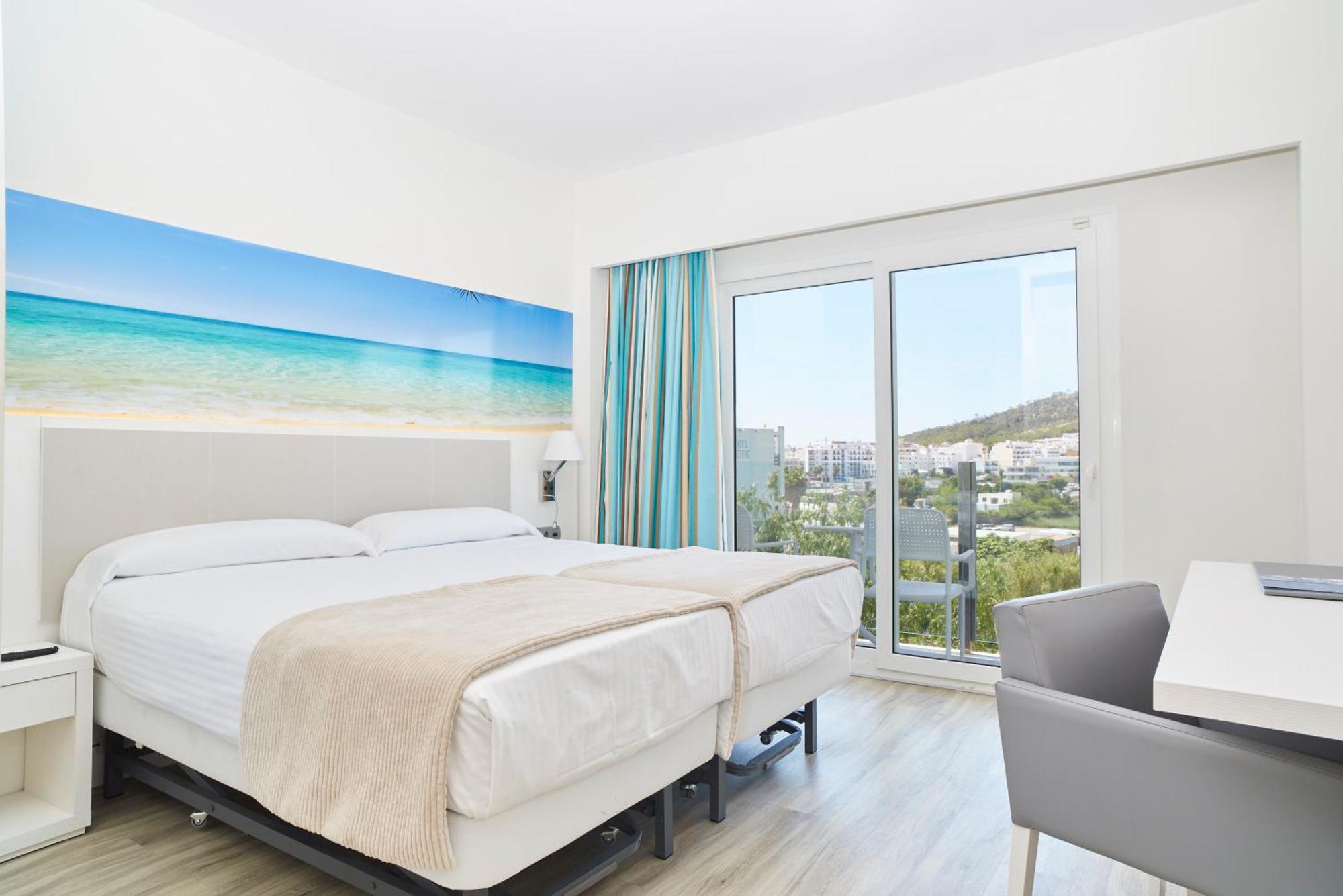 Invisa Hotel Es Pla - Adults Only San Antonio  Bagian luar foto