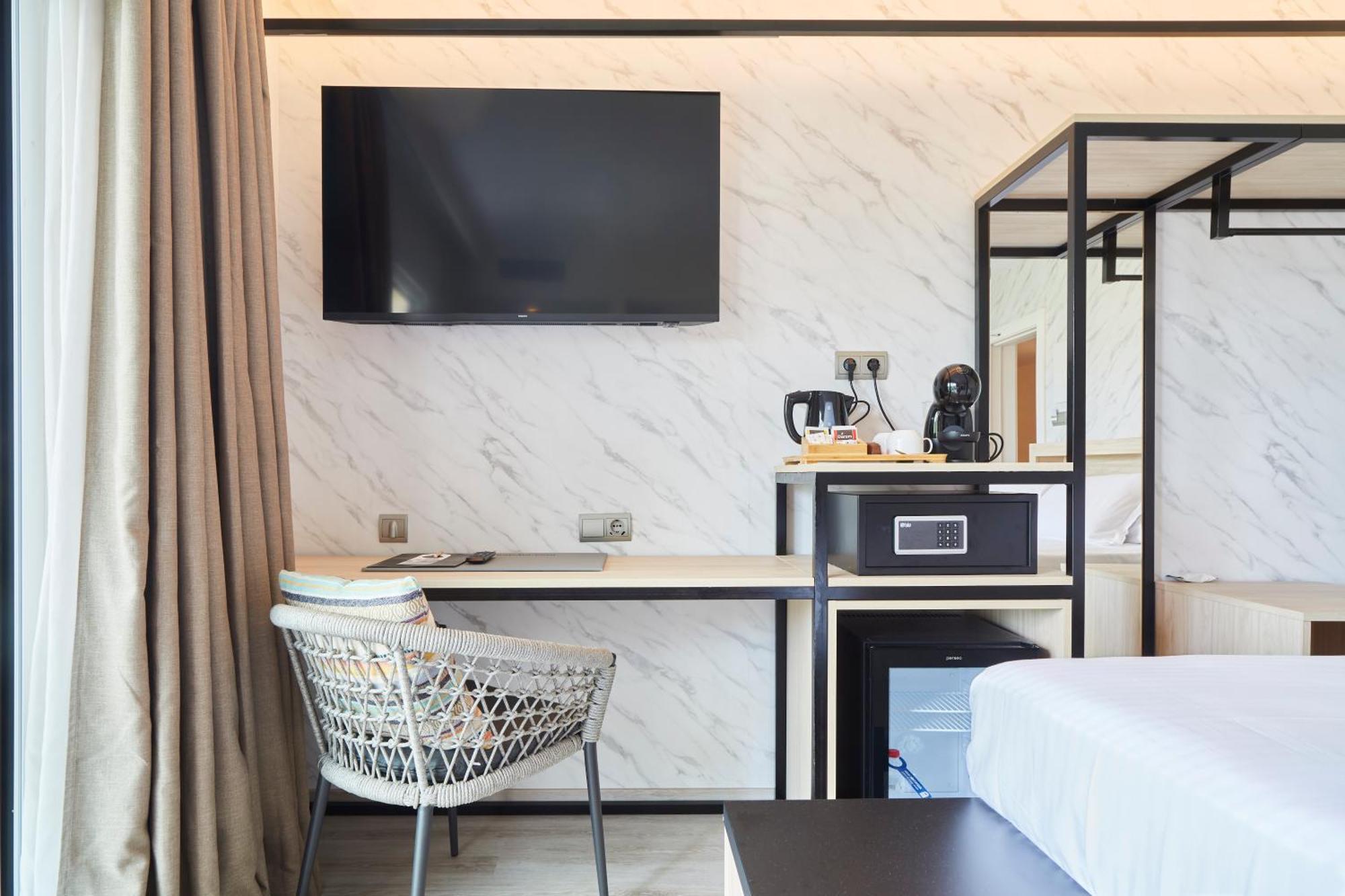 Invisa Hotel Es Pla - Adults Only San Antonio  Bagian luar foto