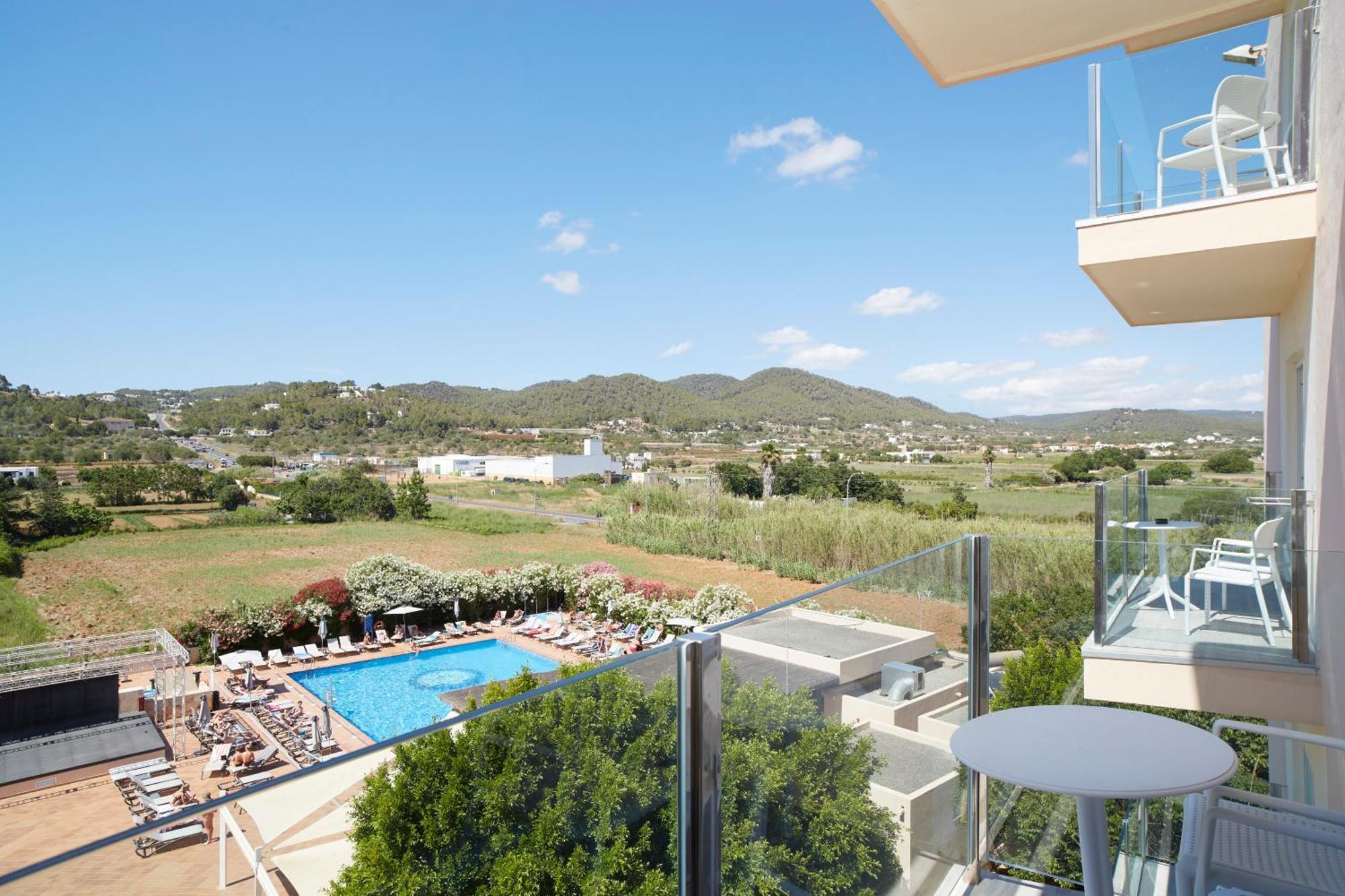 Invisa Hotel Es Pla - Adults Only San Antonio  Bagian luar foto
